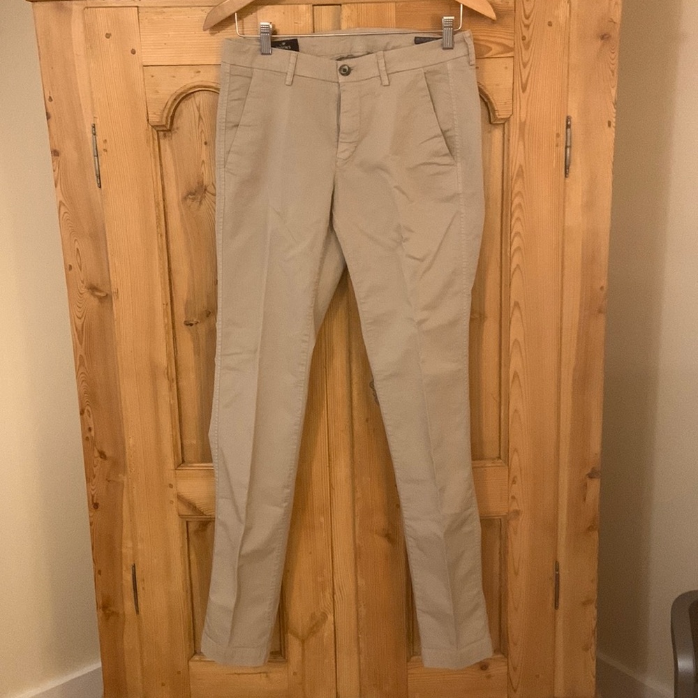 Mason’s Men’s Slim Khaki’s